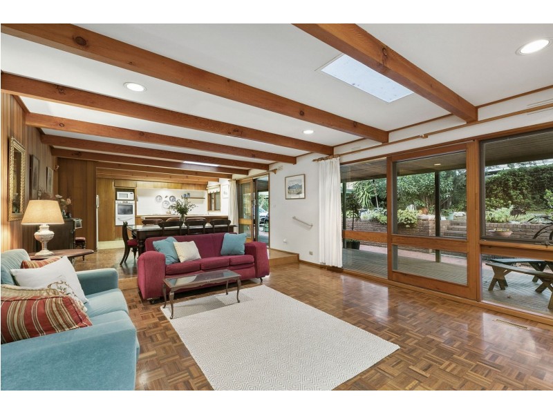 2 Mann Street, Ocean Grove VIC 3226