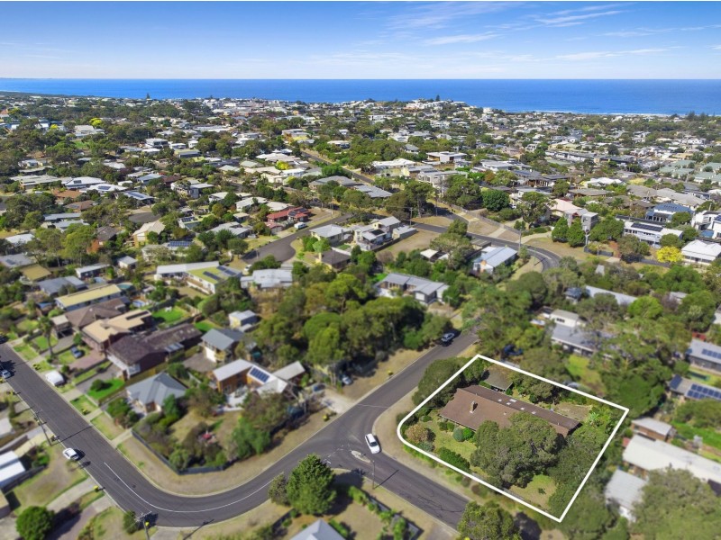 2 Mann Street, Ocean Grove VIC 3226