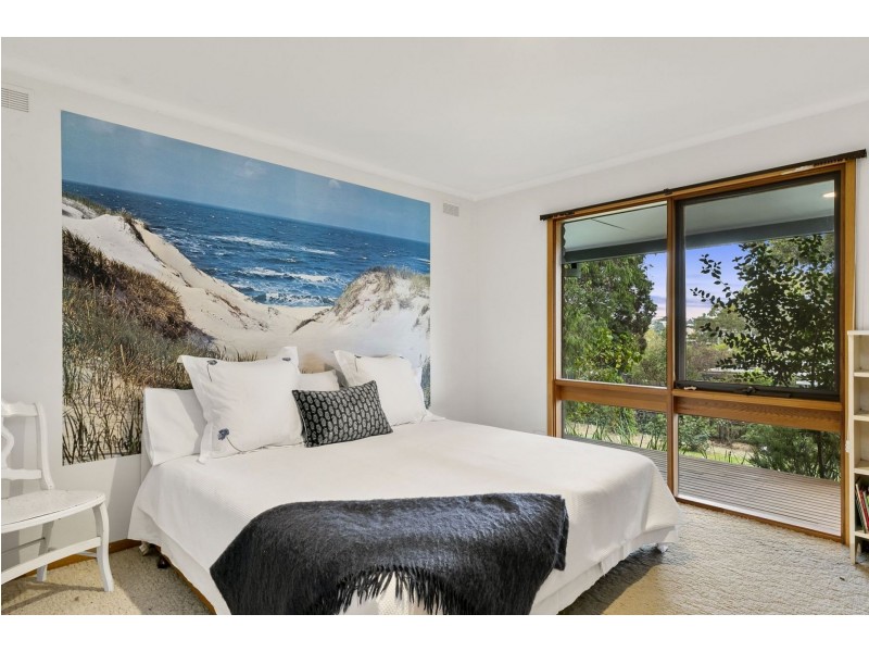 2 Mann Street, Ocean Grove VIC 3226