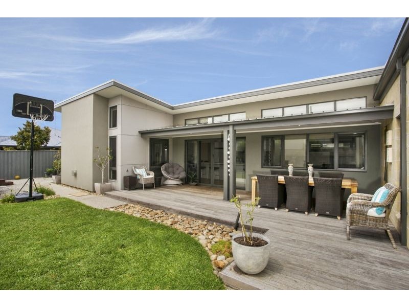 9 Seabank Drive, Barwon Heads VIC 3227