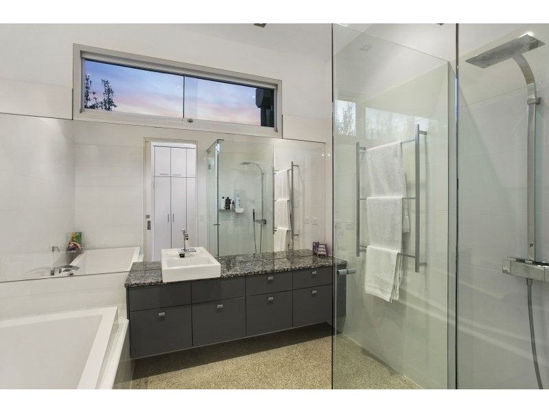 39 Fourteenth Road, Barwon Heads VIC 3227