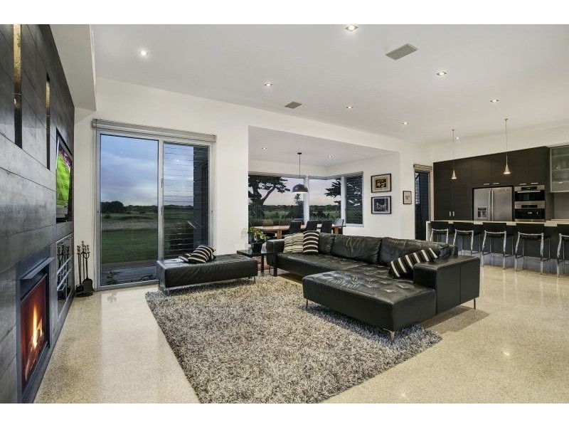 39 Fourteenth Road, Barwon Heads VIC 3227