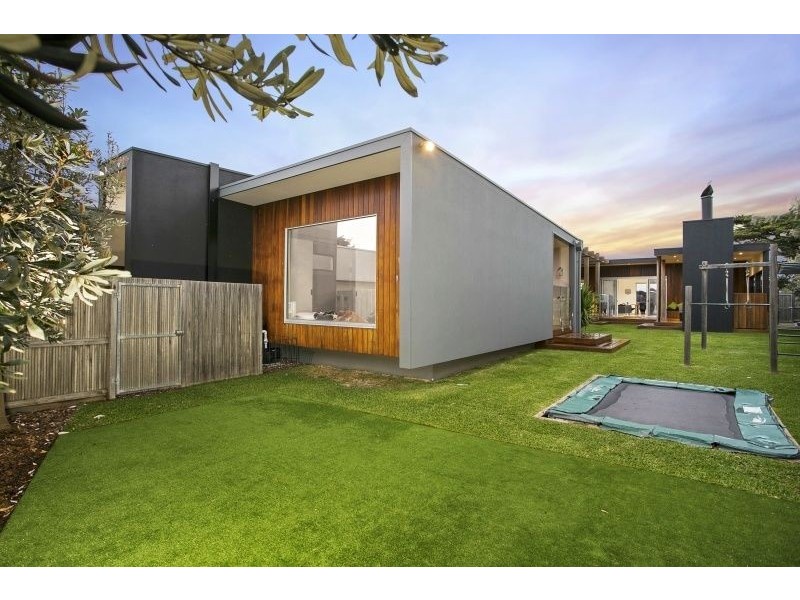 39 Fourteenth Road, Barwon Heads VIC 3227