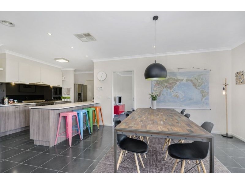 43 Curzon Drive, Ocean Grove VIC 3226