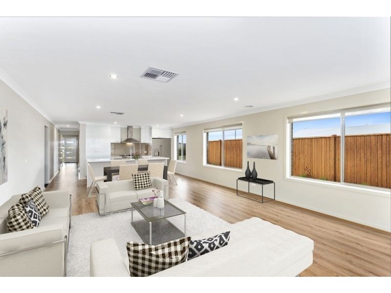 14 Point Boulevard, Point Lonsdale VIC 3225