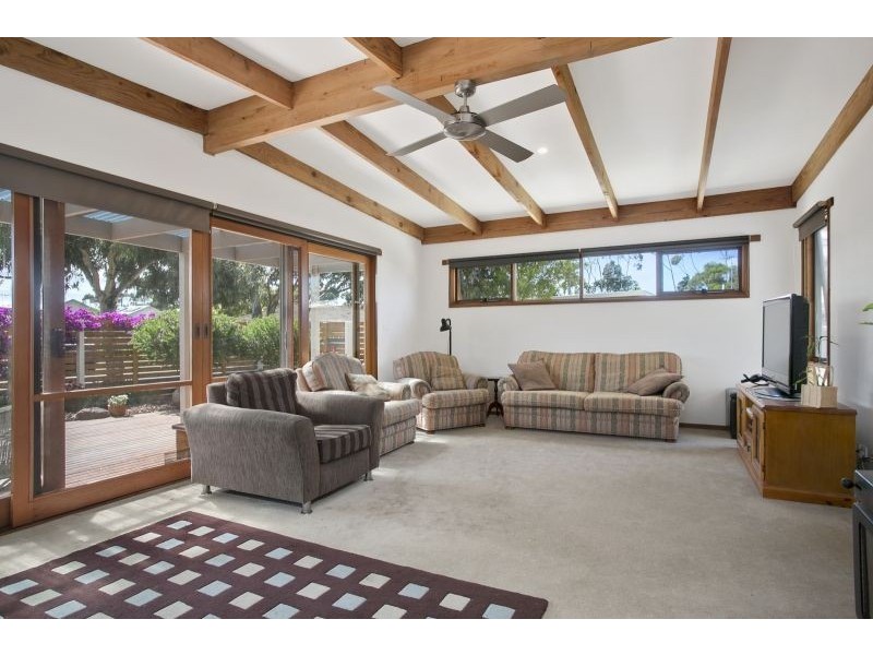 3 Lowe Street, Ocean Grove VIC 3226