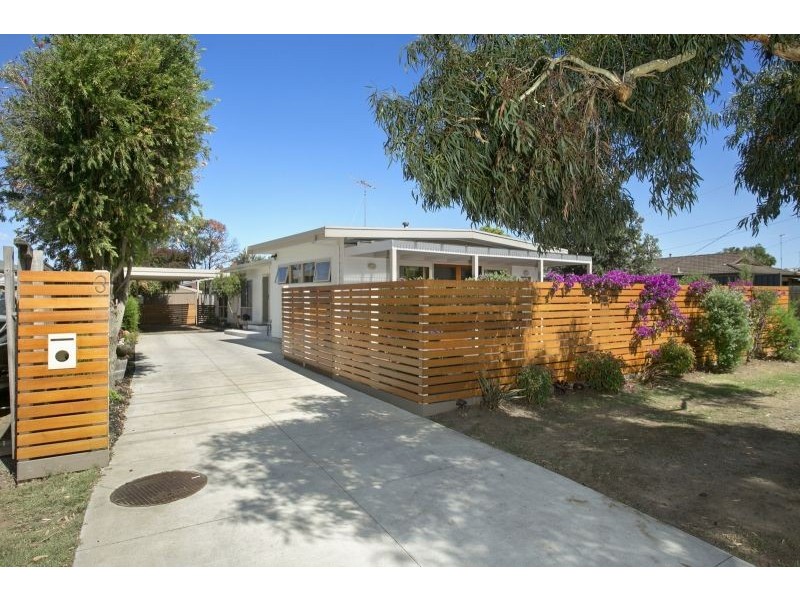 3 Lowe Street, Ocean Grove VIC 3226