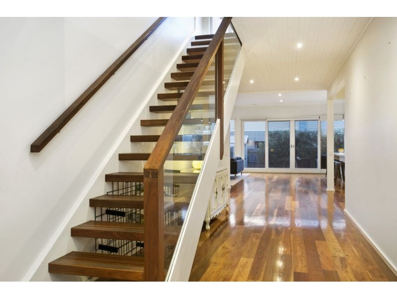 16 Queen Street, Queenscliff VIC 3225