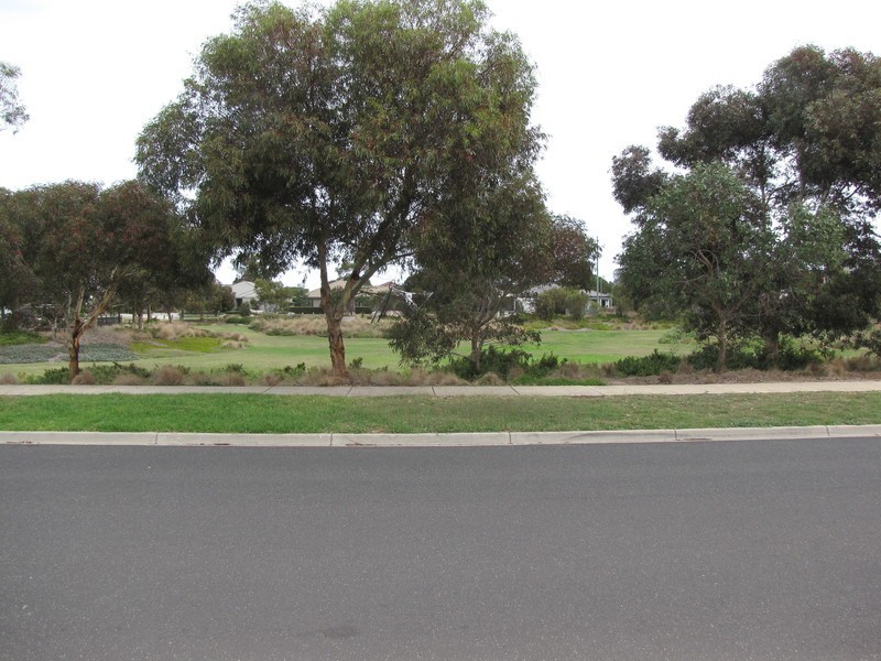 2/73 Seabank Drive, Barwon Heads VIC 3227