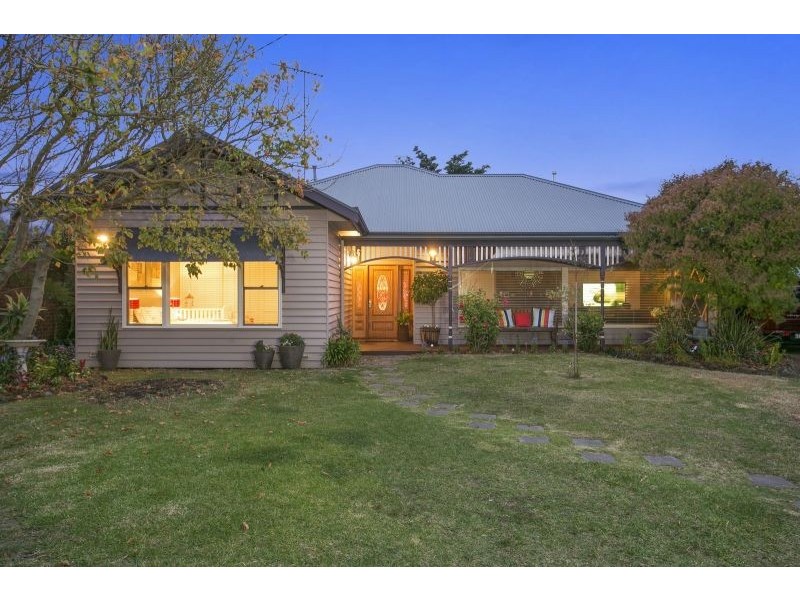 148 The Avenue, Ocean Grove VIC 3226