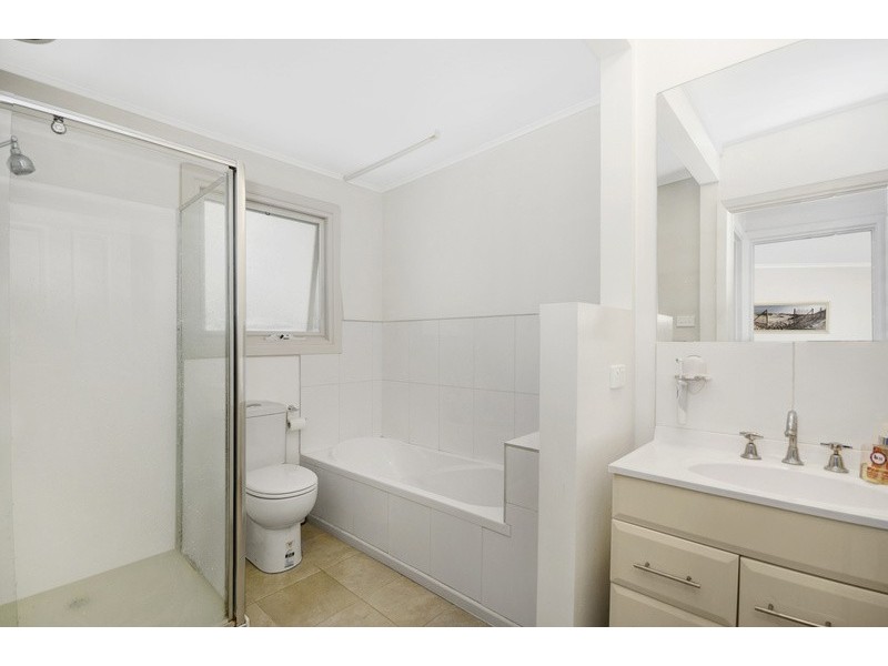 1/15 Wallington Road, Ocean Grove VIC 3226