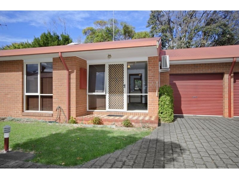 2/10-12 Grandview Parade, Barwon Heads VIC 3227