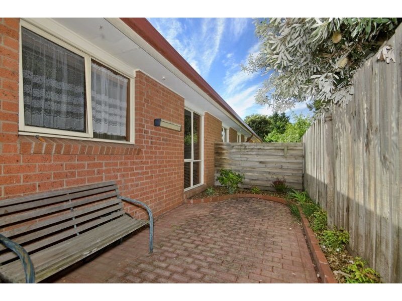 2/10-12 Grandview Parade, Barwon Heads VIC 3227