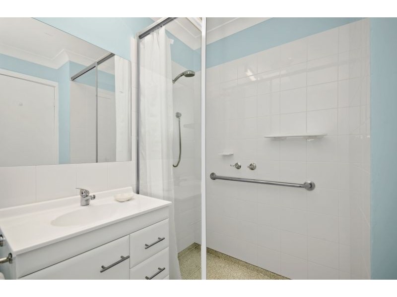 2/10-12 Grandview Parade, Barwon Heads VIC 3227