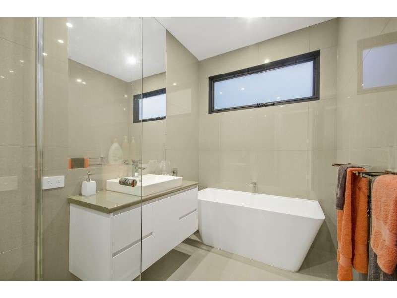 2/45 Newbay Close, Barwon Heads VIC 3227