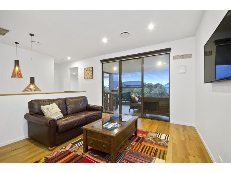 2/45 Newbay Close, Barwon Heads VIC 3227