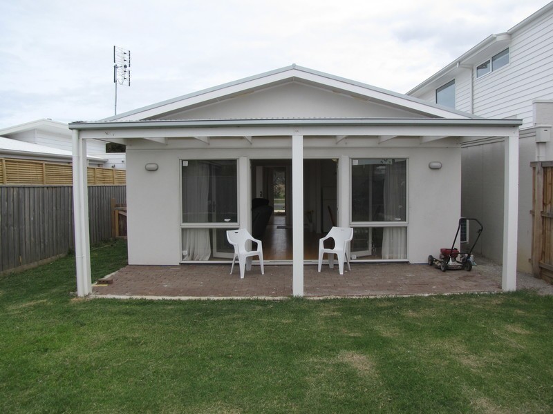 2,/73 Seabank Dve, Barwon Heads VIC 3227