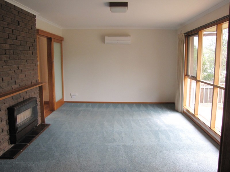 21 Finch Close, Ocean Grove VIC 3226