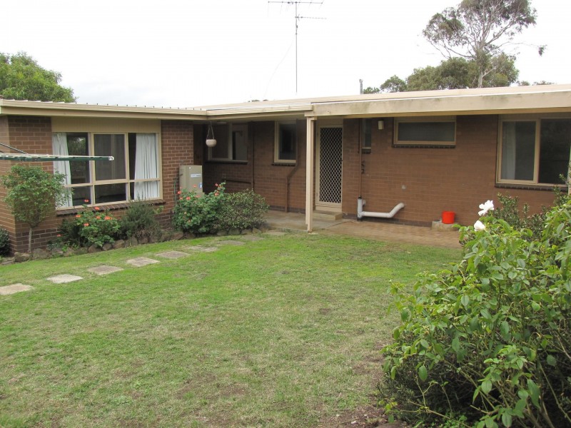 21 Finch Close, Ocean Grove VIC 3226