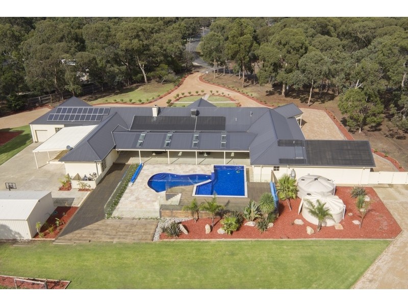 39 Woodlands Drive, Ocean Grove VIC 3226