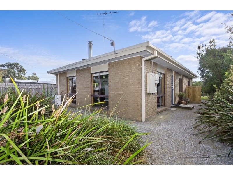 4 Coogee Court, Barwon Heads VIC 3227