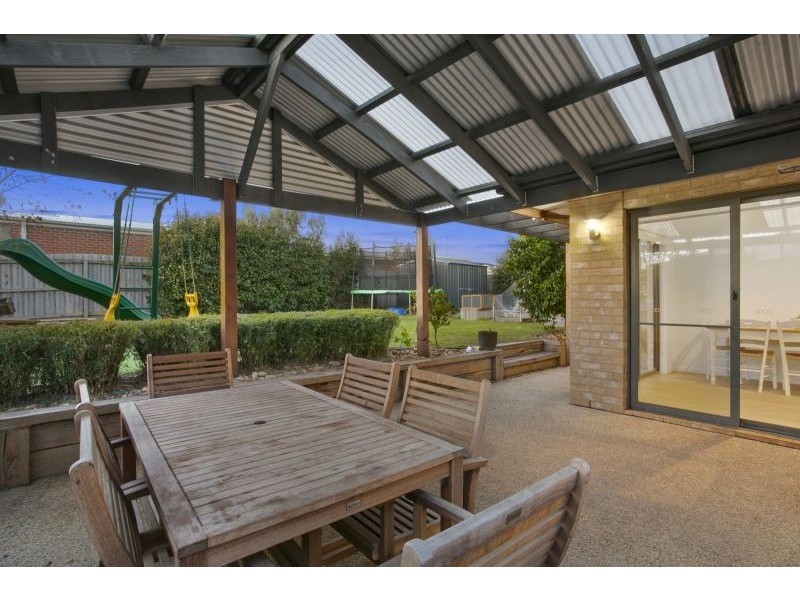 31 Oakdean Boulevard, Ocean Grove VIC 3226