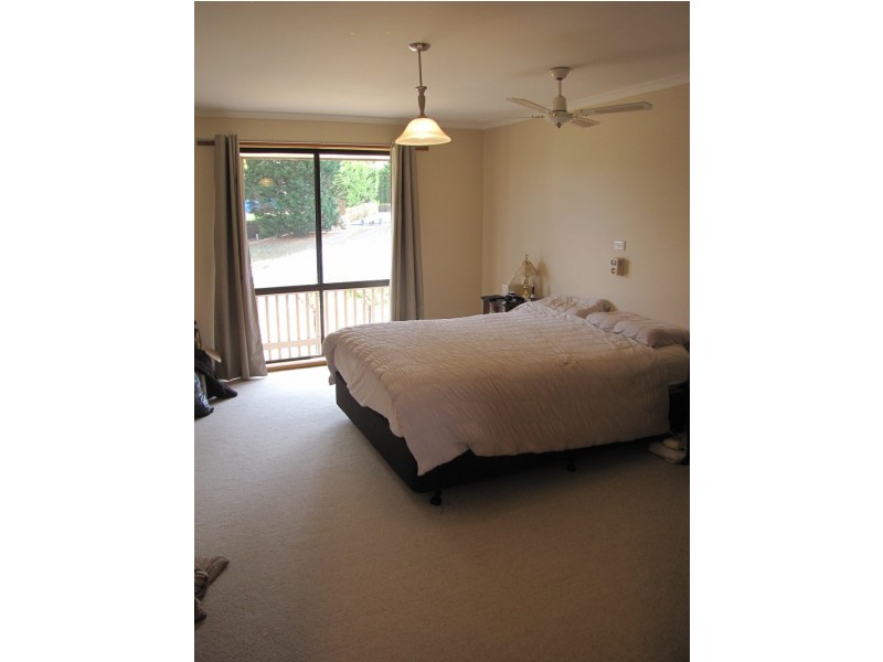 1 Wiltons Rd, Ocean Grove VIC 3226