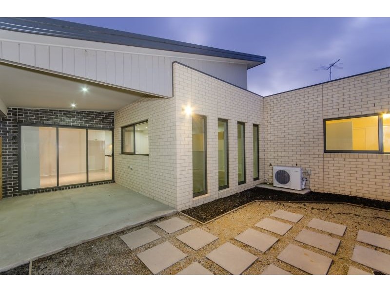 1/23 Penleigh Crescent, Ocean Grove VIC 3226