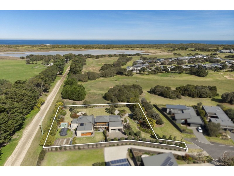 42 Second Drive, Connewarre VIC 3227