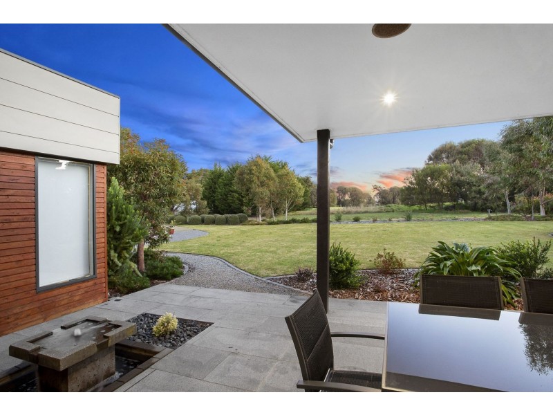 42 Second Drive, Connewarre VIC 3227