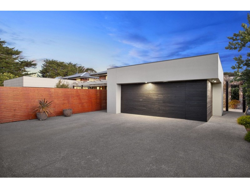 42 Second Drive, Connewarre VIC 3227