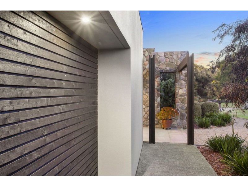 42 Second Drive, Connewarre VIC 3227