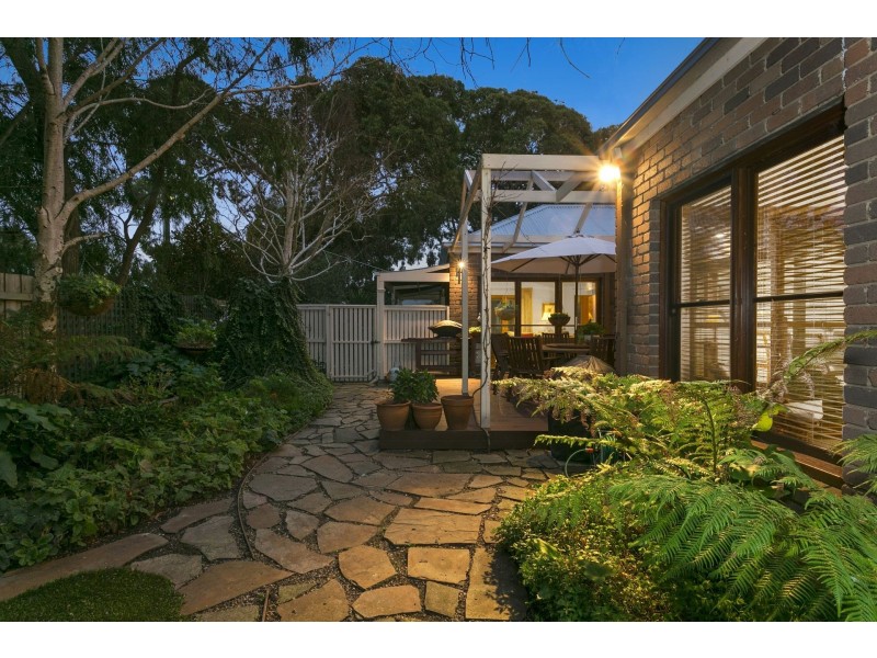 14 Dubourg Court, Ocean Grove VIC 3226