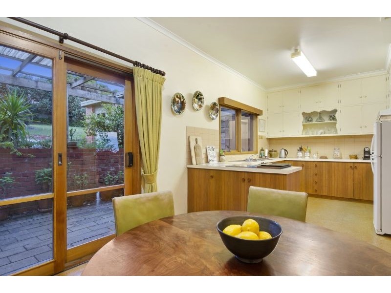 98 Orton Street, Ocean Grove VIC 3226