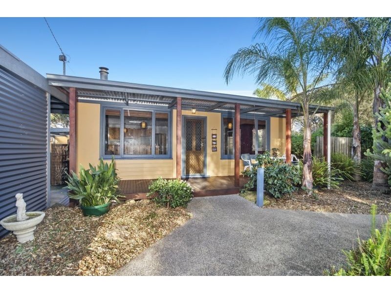 21 Saratoga Avenue, Barwon Heads VIC 3227