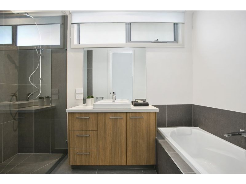 132 Powell Street, Ocean Grove VIC 3226