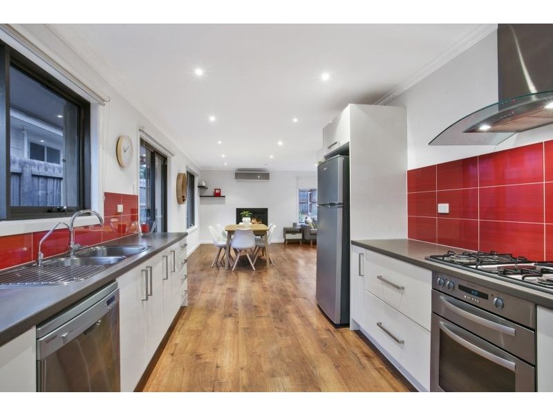 216 Thacker St, Ocean Grove VIC 3226