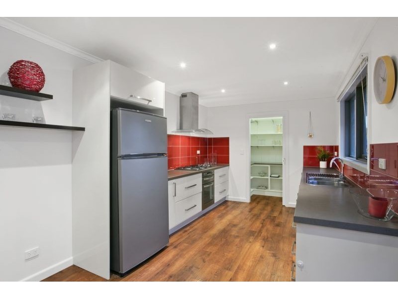 216 Thacker St, Ocean Grove VIC 3226