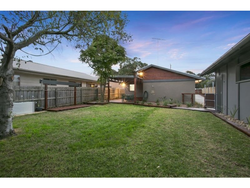 216 Thacker St, Ocean Grove VIC 3226