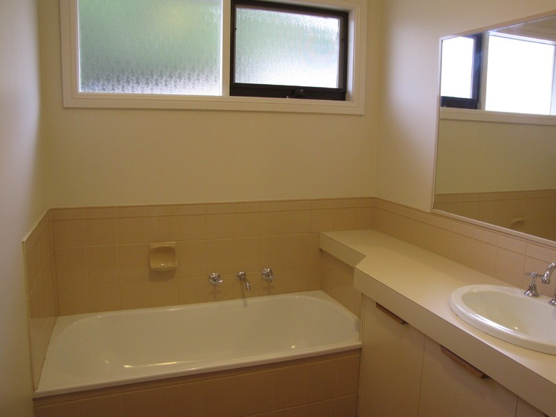 1/17 Emperor Drive, Ocean Grove VIC 3226