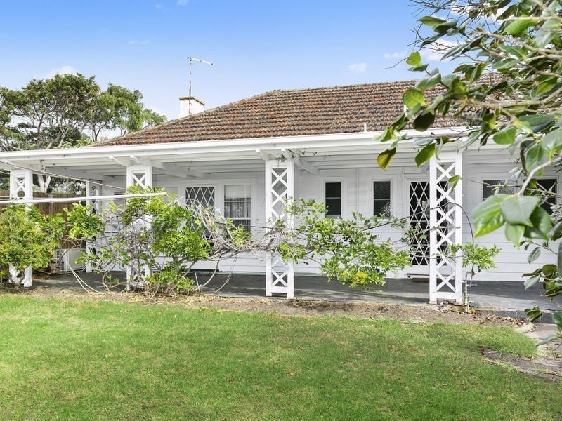 5 Grandview Parade, Barwon Heads VIC 3227