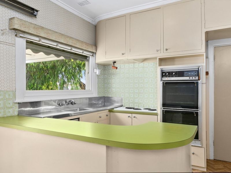 5 Grandview Parade, Barwon Heads VIC 3227