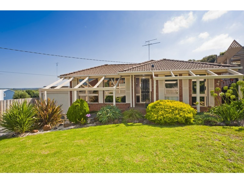 7 Mermaid Avenue, Ocean Grove VIC 3226