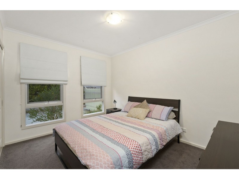 2/1 Queen St, Queenscliff VIC 3225