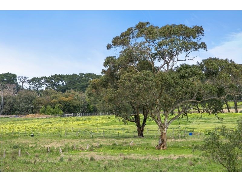 1272-1280 Bellarine Highway, Wallington VIC 3221