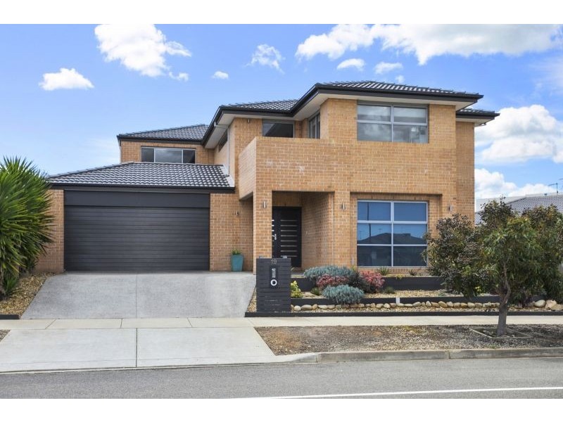 19 Oakdean Boulevard, Ocean Grove VIC 3226