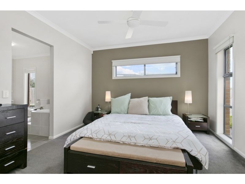 19 Oakdean Boulevard, Ocean Grove VIC 3226