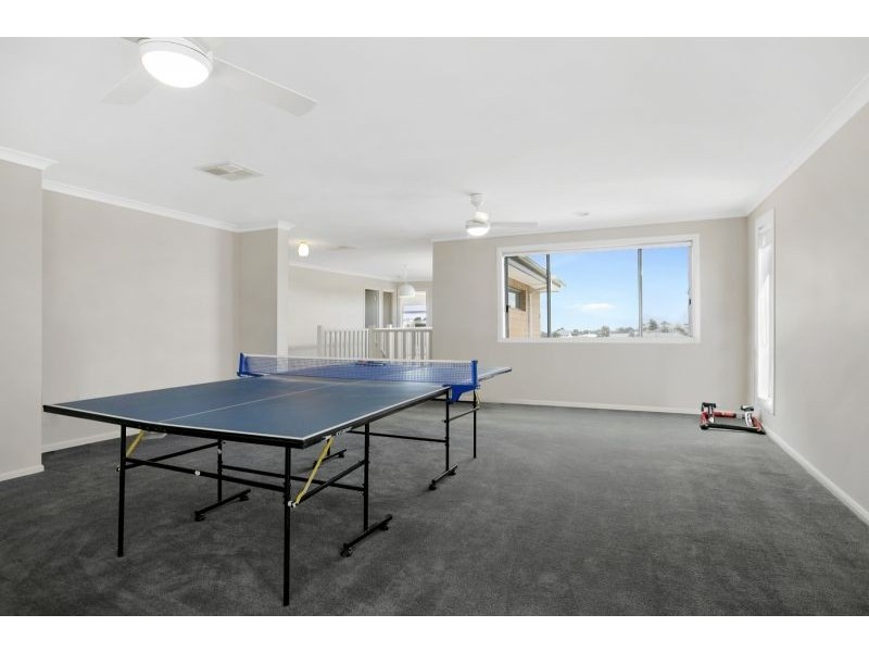 19 Oakdean Boulevard, Ocean Grove VIC 3226