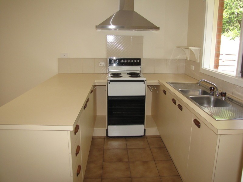 Unit 2/10-12  Grandview Parade, Barwon Heads VIC 3227