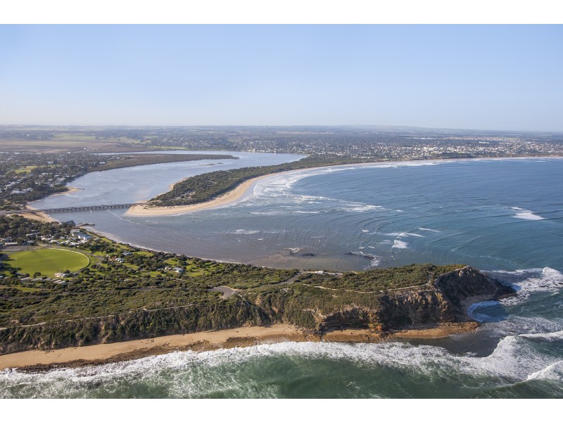 Unit 2/10-12  Grandview Parade, Barwon Heads VIC 3227